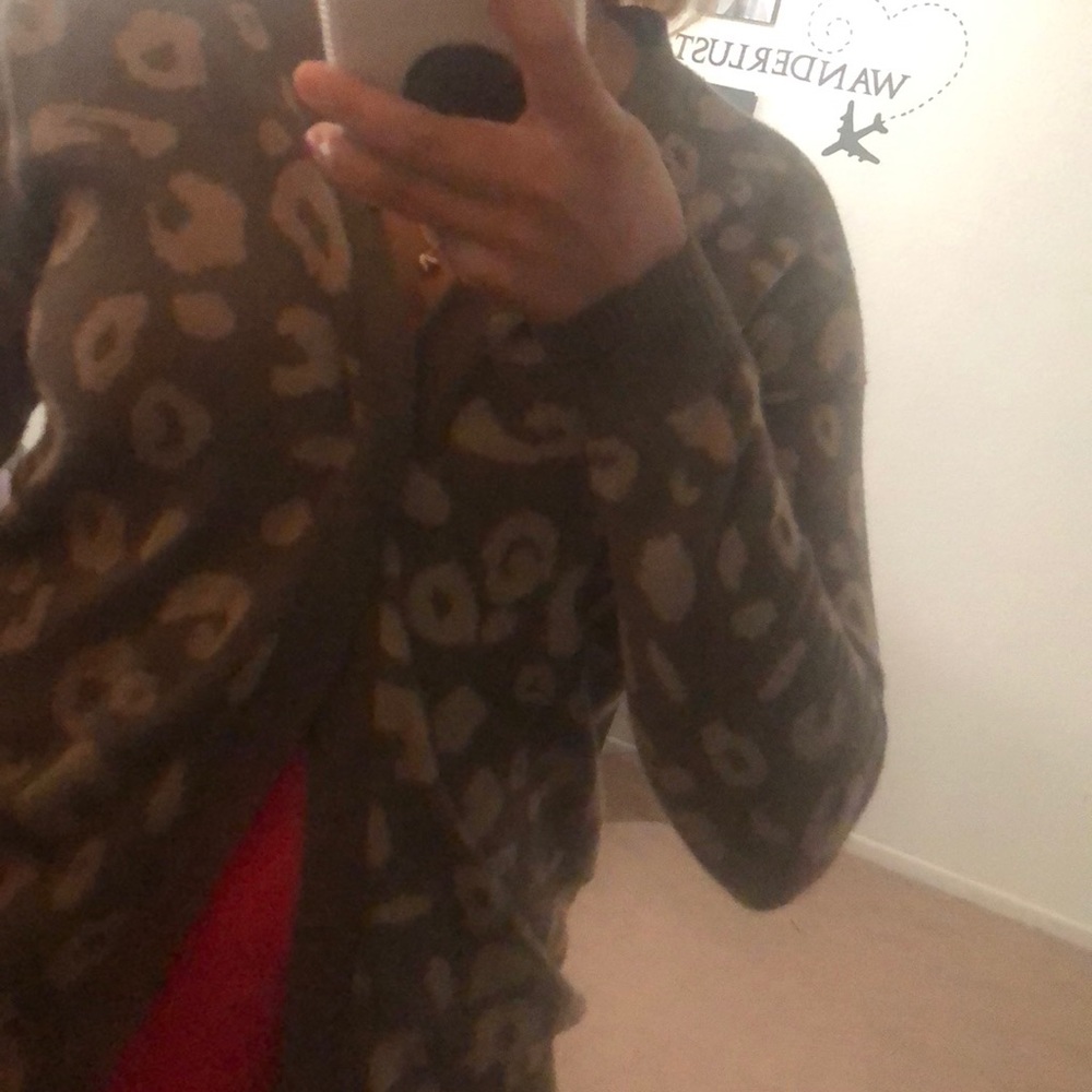 Sweater - Picture 2 of 2